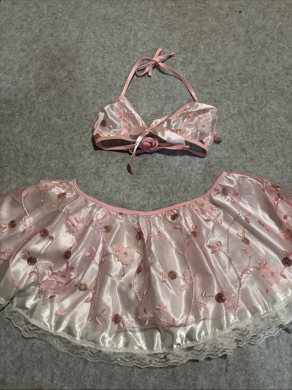 Romwe Pink Floral Embroidered Sequin Appliqué Satin-Like Bralette & Skirt Set